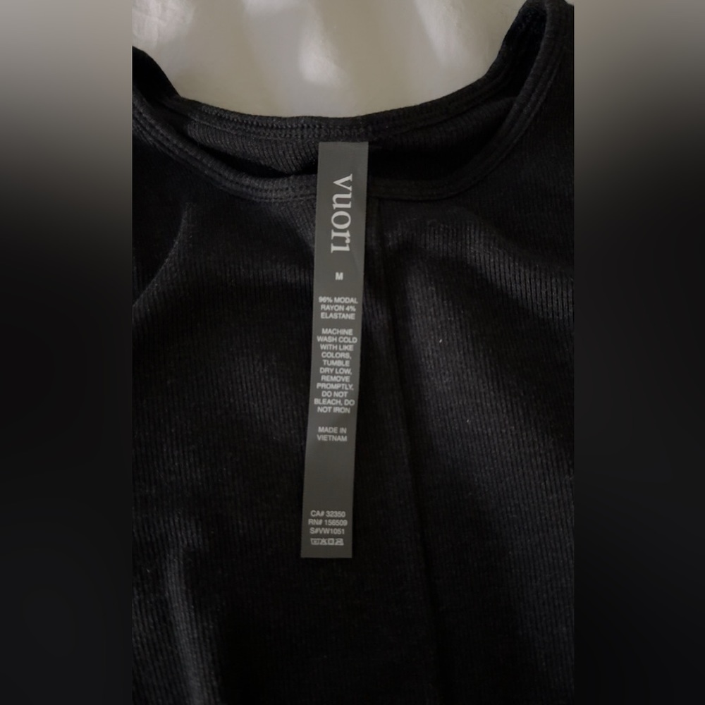Vuori Cove High Neck Tank - Picture 2 of 3